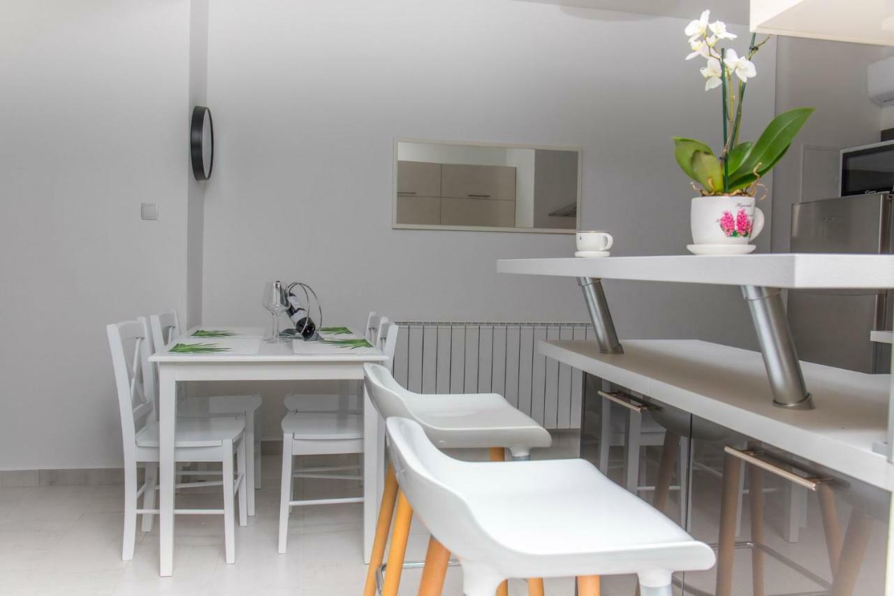 Apartments Zorica 드라말리 외부 사진